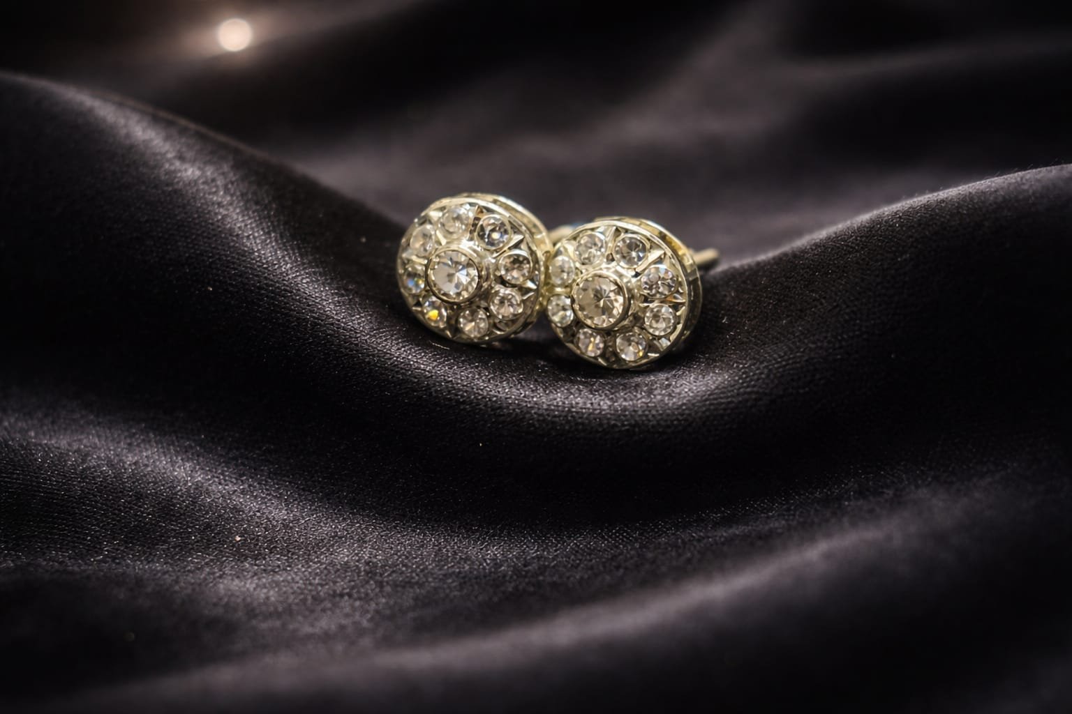 Silver Studs With Cubic Zircon